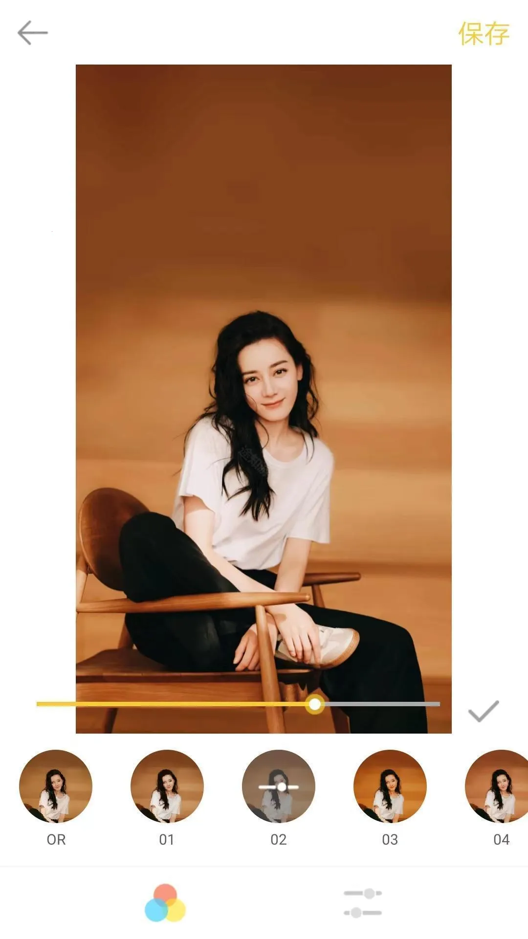 intolive��̬��ֽ����app